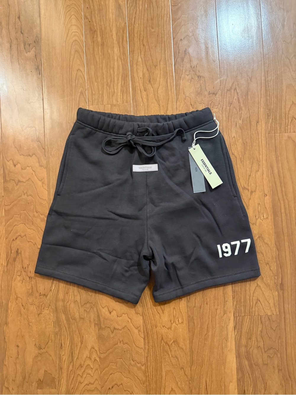 Size XS-XL Fear Of God Essentials 1977 Sweatshorts Brand New With Bag